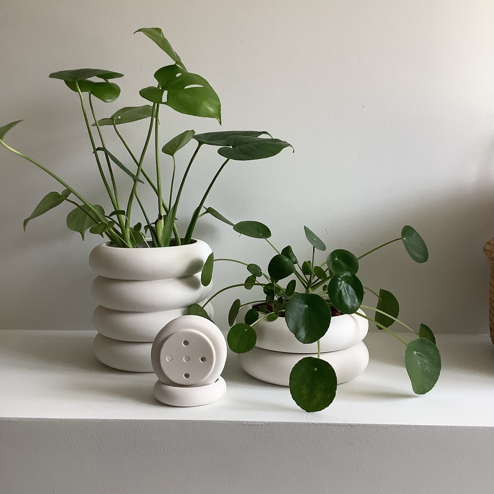 Pottery & Planters