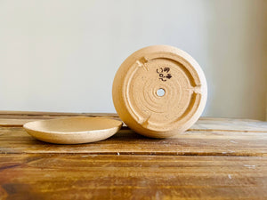 Handmade Ceramic Planter with Saucer – Wide Bottom: Speckled sand / Medium