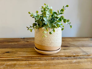 Handmade Ceramic Planter with Saucer – Wide Bottom: Speckled sand / Medium
