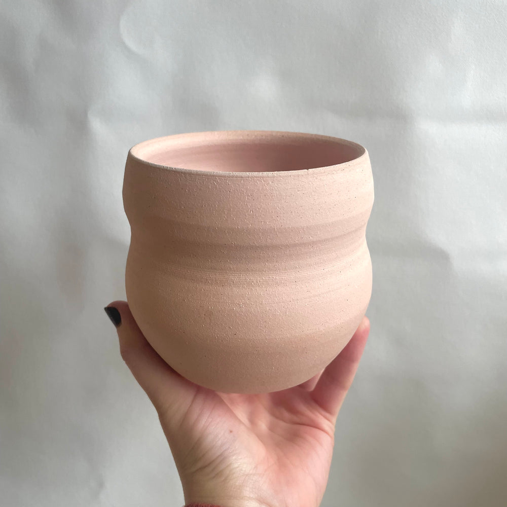 Katie Troisi Pottery Raw Venus Planter in Speckled Tan