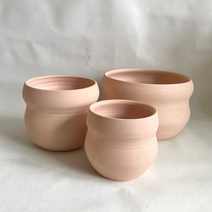 Katie Troisi Pottery Raw Venus Planter in Speckled Tan